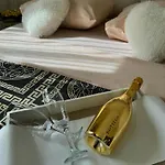 Stan Na Dan Sa Dzakuzijem Om Relax * Prijedor