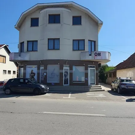 Stan Na Dan Sa Dzakuzijem Om Relax Apartman