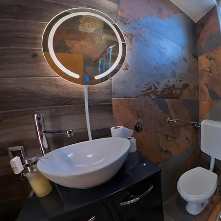 Stan Na Dan Sa Dzakuzijem Om Relax Apartman *