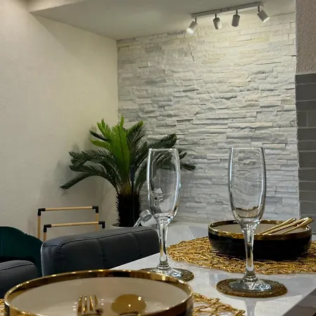 Stan Na Dan Sa Dzakuzijem Om Relax Apartman Prijedor